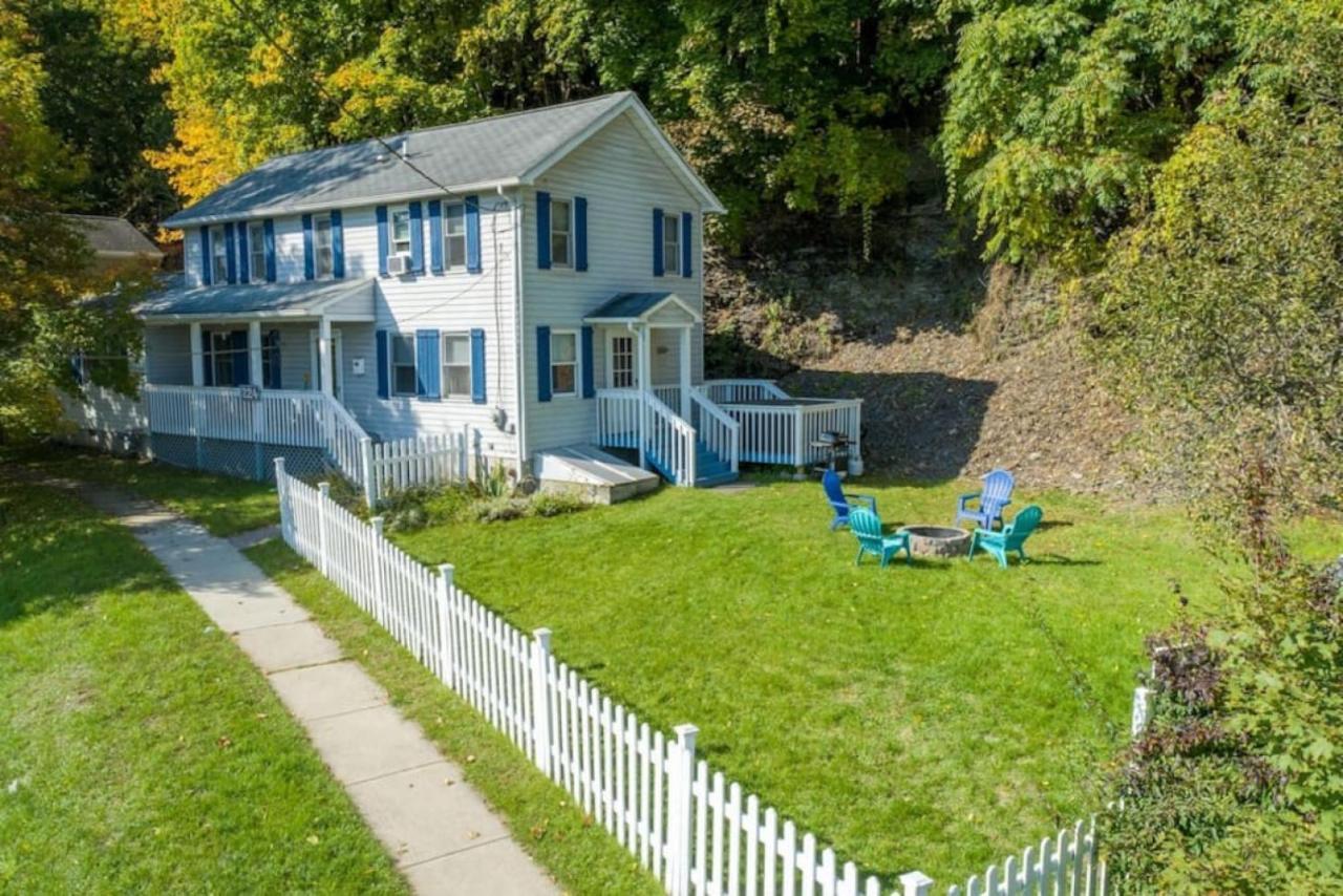 River Front Home In The Heart Of Ithaca Zewnętrze zdjęcie